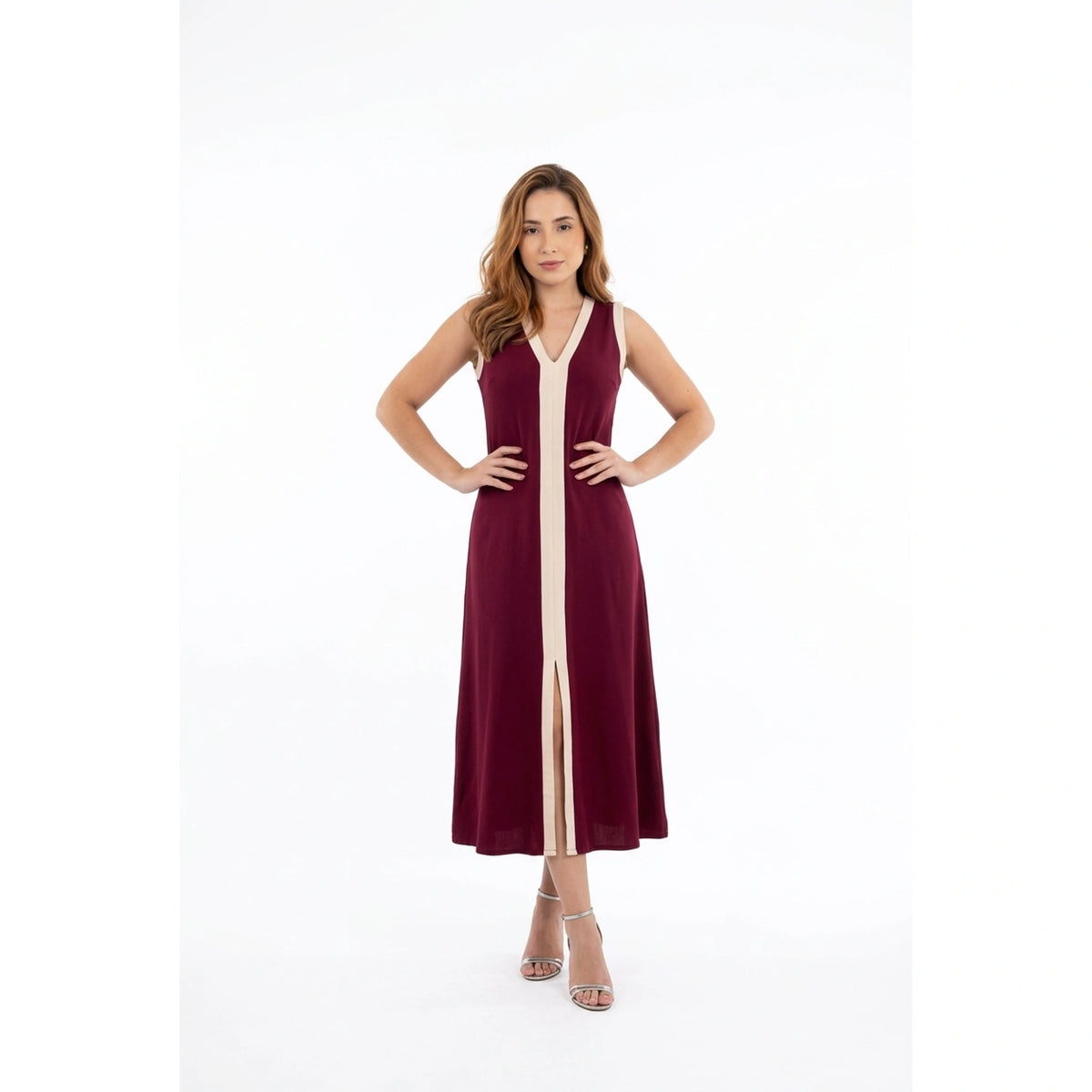 Vestido Midi com Fenda Frontal