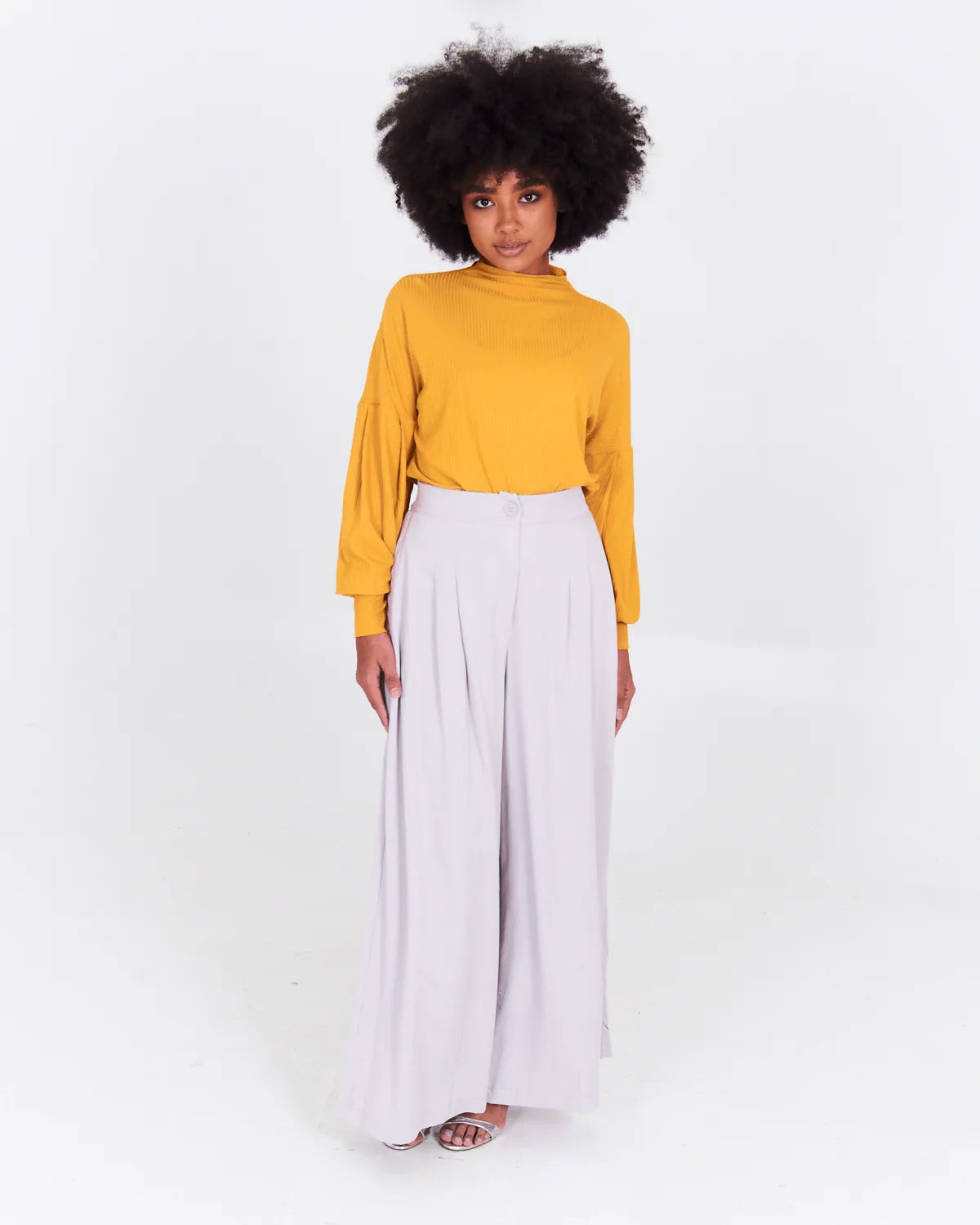 Calça Pantalona Com Elástico