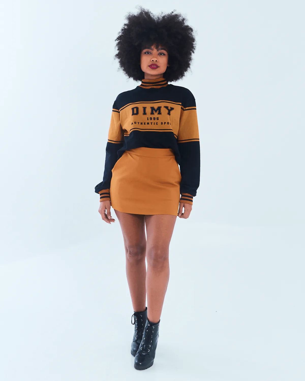 SHORT/ SAIA GROOVY 5282/5275 CARAMELO GG