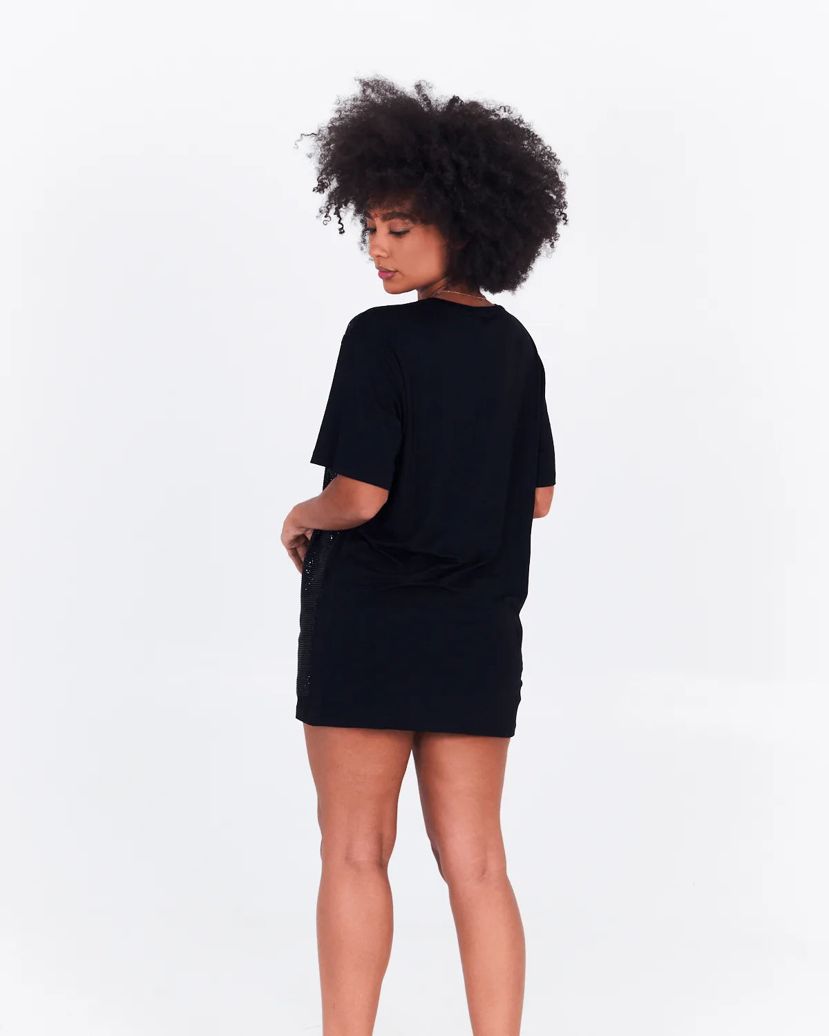 TEE LONG MARIA DONDOCA 57021 PLUS PRETO G
