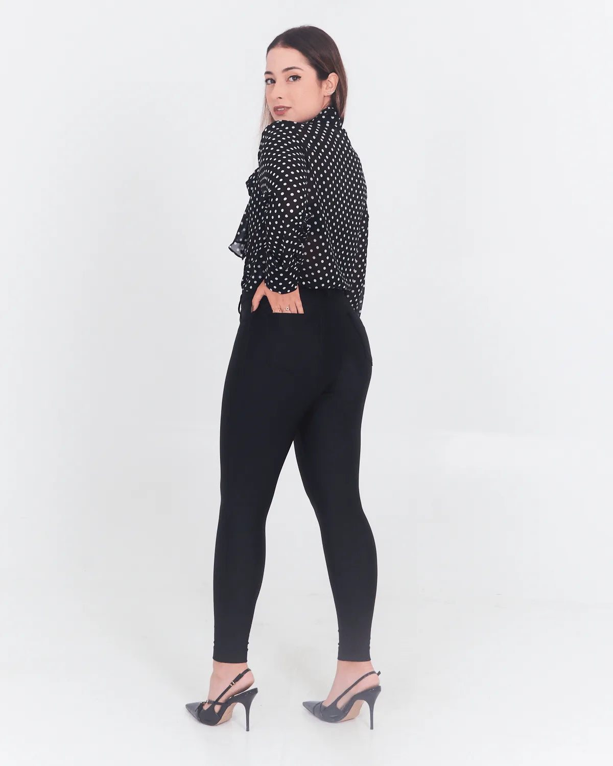 CALCA K2B 050140004 PRETO GG