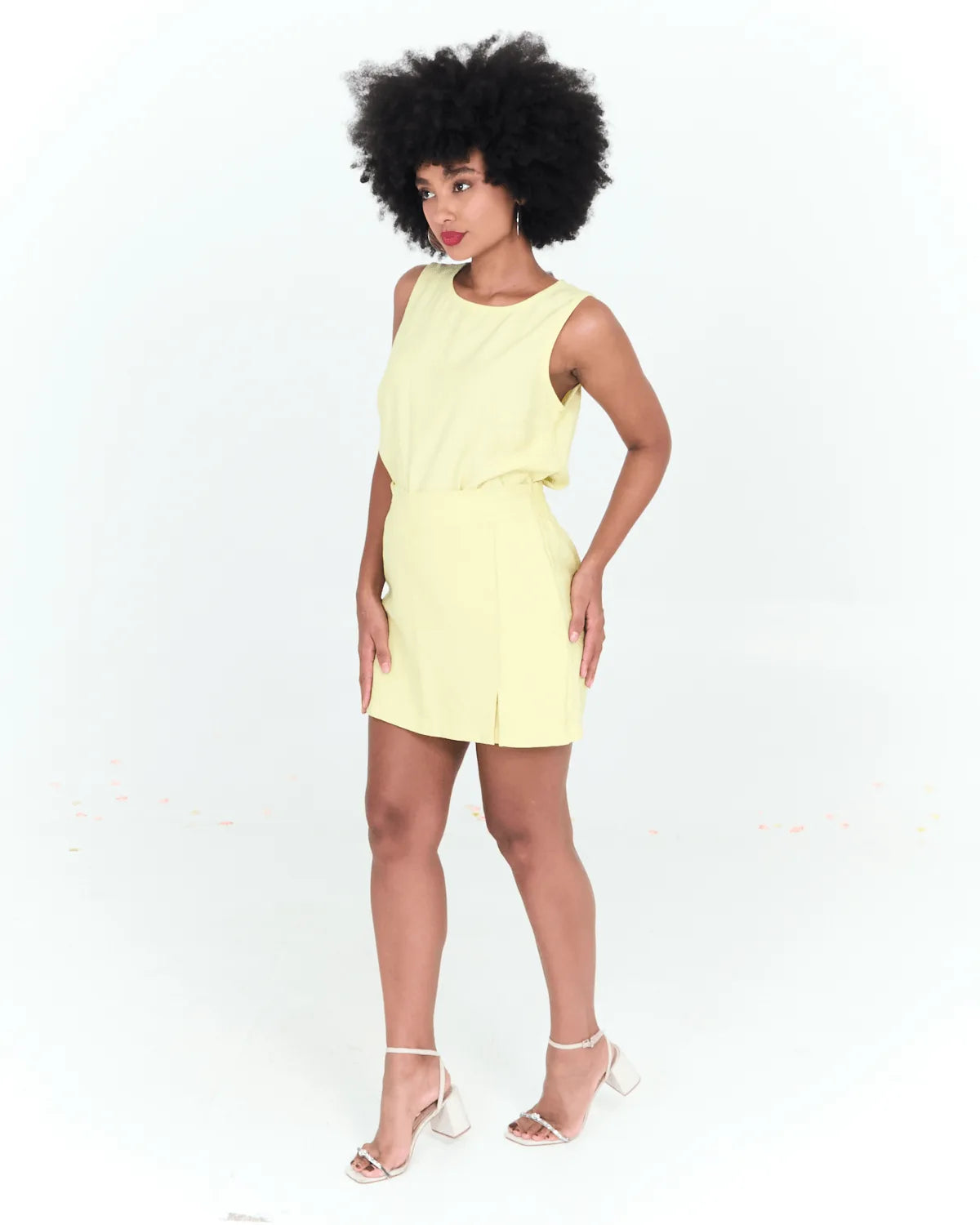CONJUNTO SAFIRA ALFAIATARIA AMARELO G