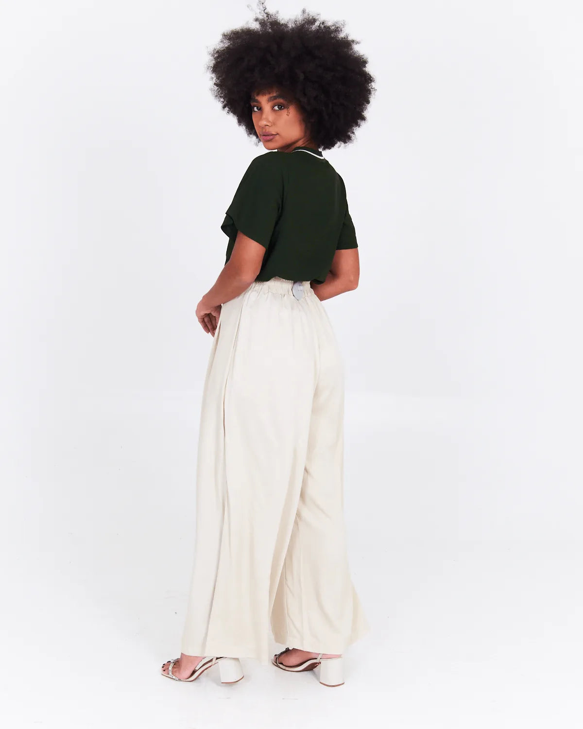 Calça Pantalona Com Elástico