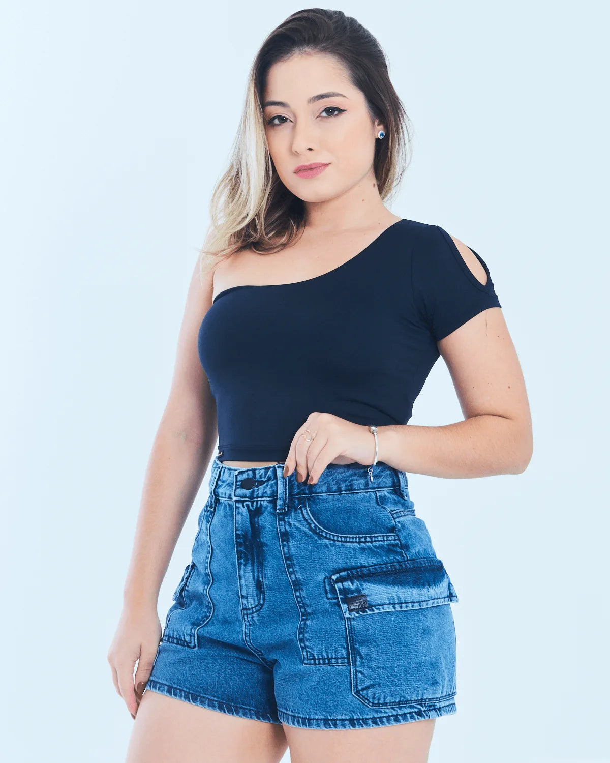 CROPPED K2B 046010380