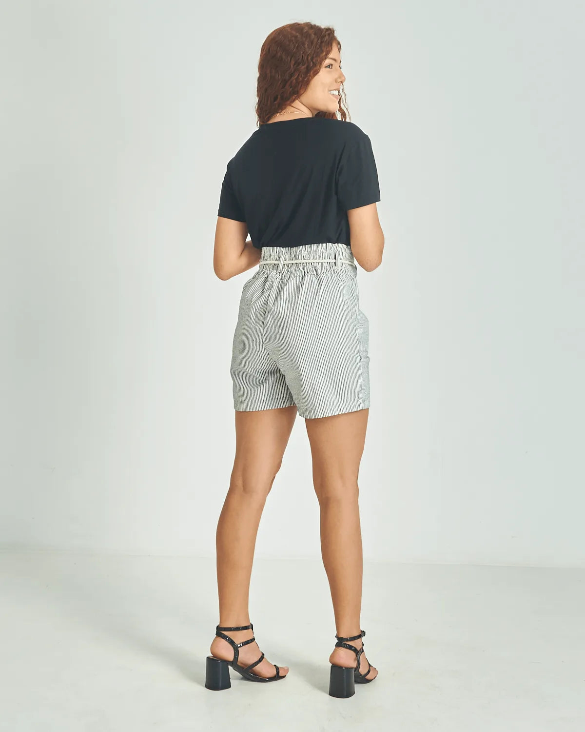SHORT LUNENDER 47641 CARAMELO 46