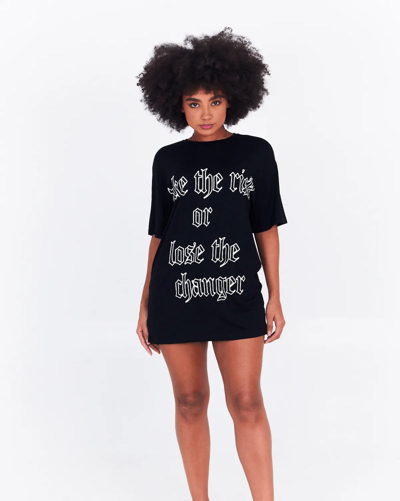 TEE LONG MARIA DONDOCA 57005 PLUS PRETO G