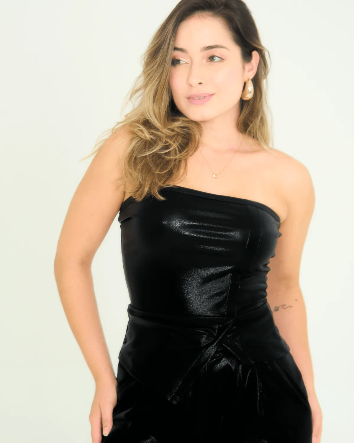 BLUSA GROOVY 61669 PRETO G