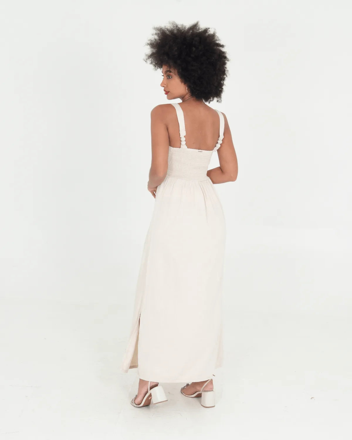VESTIDO LUNENDER 21179 BEGE MARFIM G